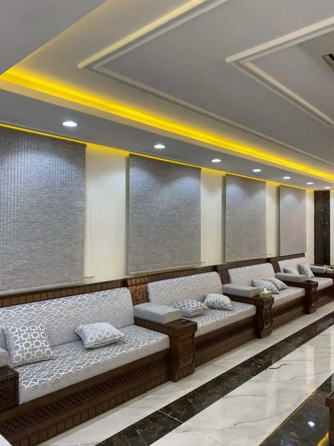 تصميم وتركيب ستائر رول الكويت